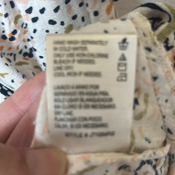 SMALL FLOWY MULTI-COLORED TANK BY PATRONS OF PEACE GREAT CONDITION BUNDLE2SAVE - Picture 9 of 10